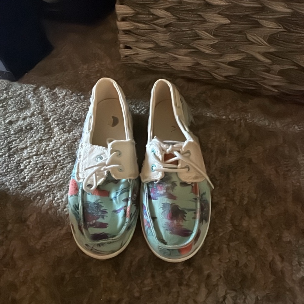 Boat shoes
